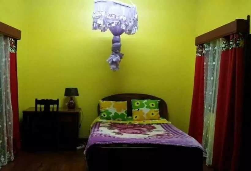 پانسیون Villa Ravo