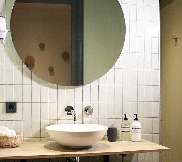 پانسیون Villa360