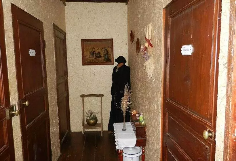 Aamiaismajoitus (B&B) Auberge Paysanne