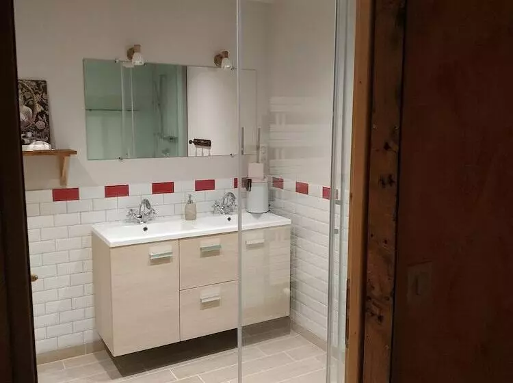 Aamiaismajoitus (B&B) Auberge Paysanne