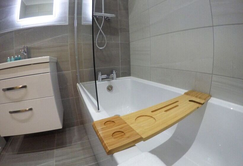 Boutique Penthouse Apartment