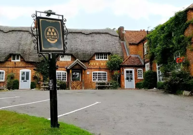 Hostelli Five Bells Wickham