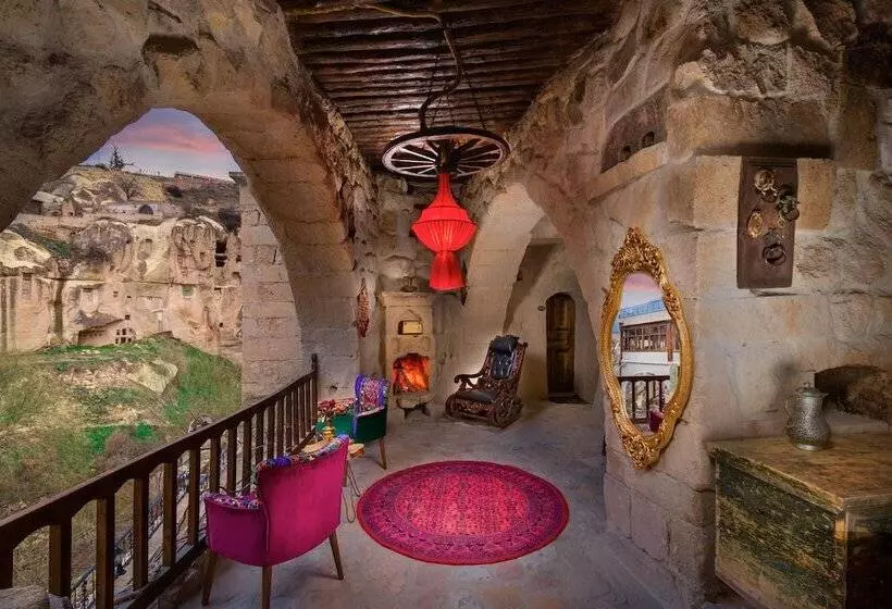 Hotelli Cappadocia Splendid Cave