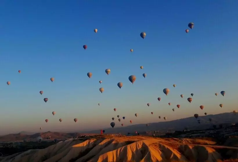 Hotelli Cappadocia Splendid Cave