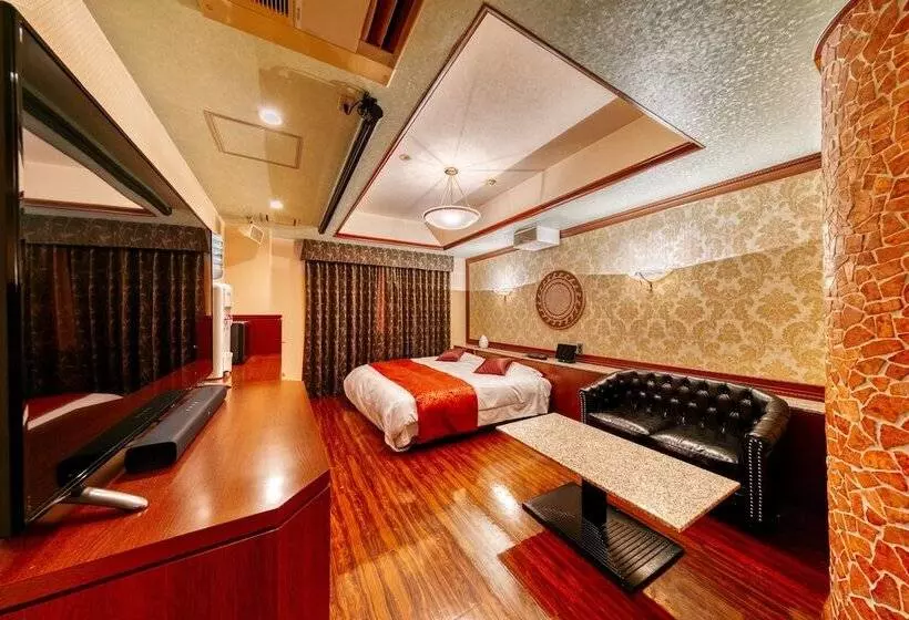 Hotelli Luna Otsu