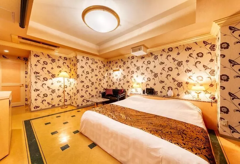 Hotelli Luna Otsu