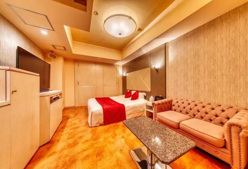 Hotelli Luna Otsu