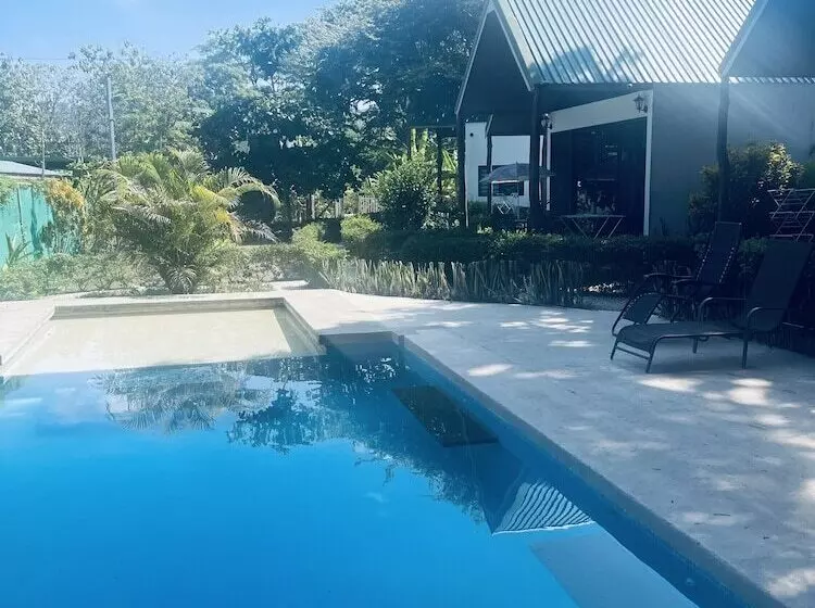 ホテル Villas Cabuya Beach & Forest