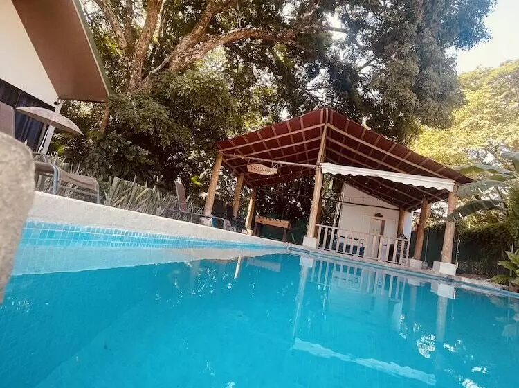 ホテル Villas Cabuya Beach & Forest