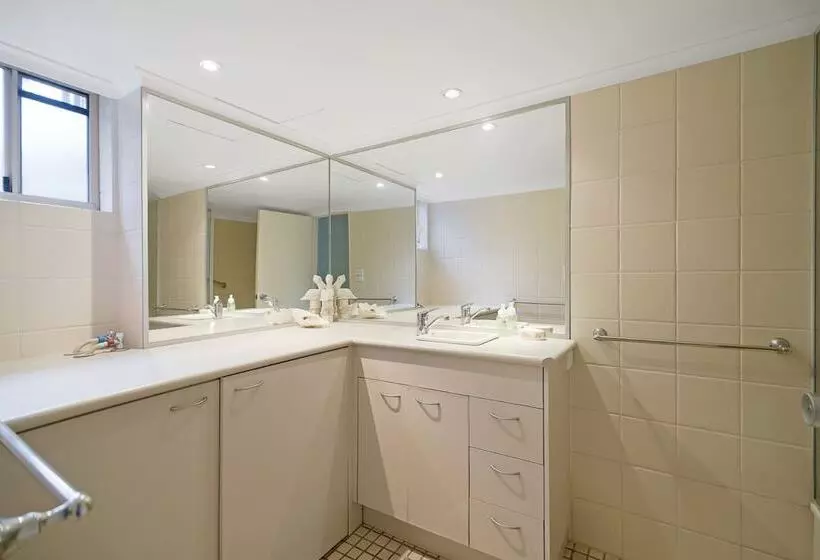 Kingsview   1/54 Kingfisher Drive