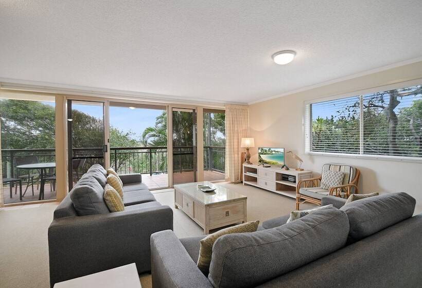 Kingsview 1/54 Kingfisher Drive