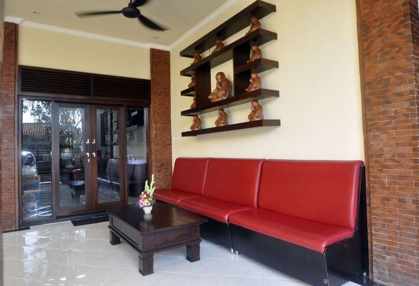 Panzió Kings House Kesari