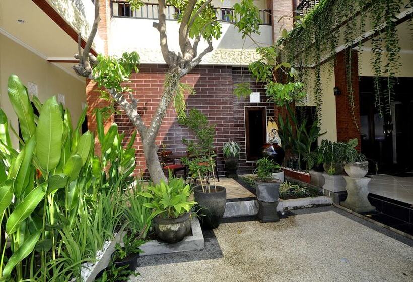 Panzió Kings House Kesari