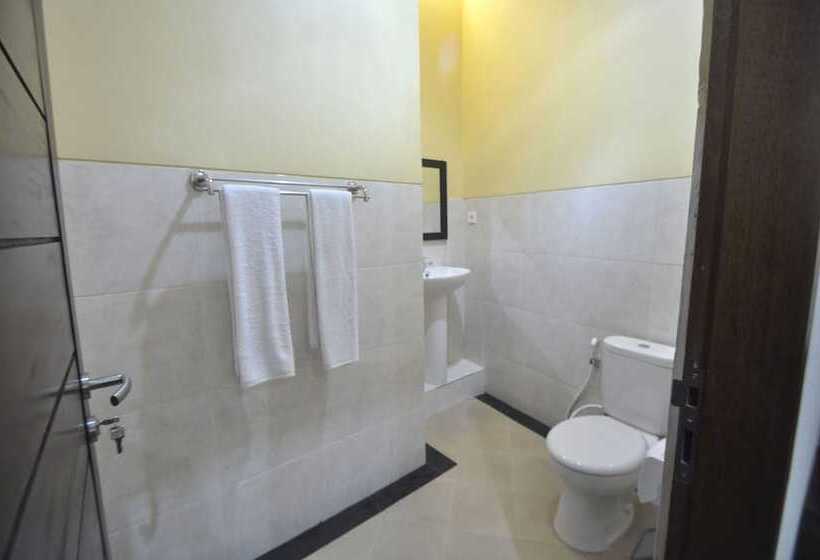 Panzió Kings House Kesari