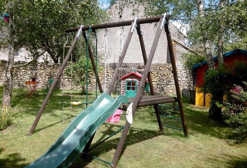 膳宿费 Les Hirondelles