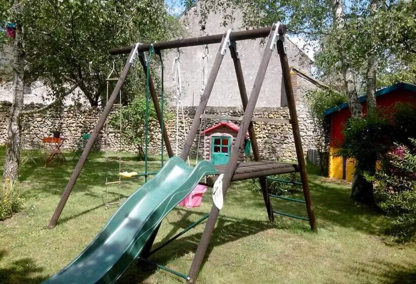 پانسیون Les Hirondelles