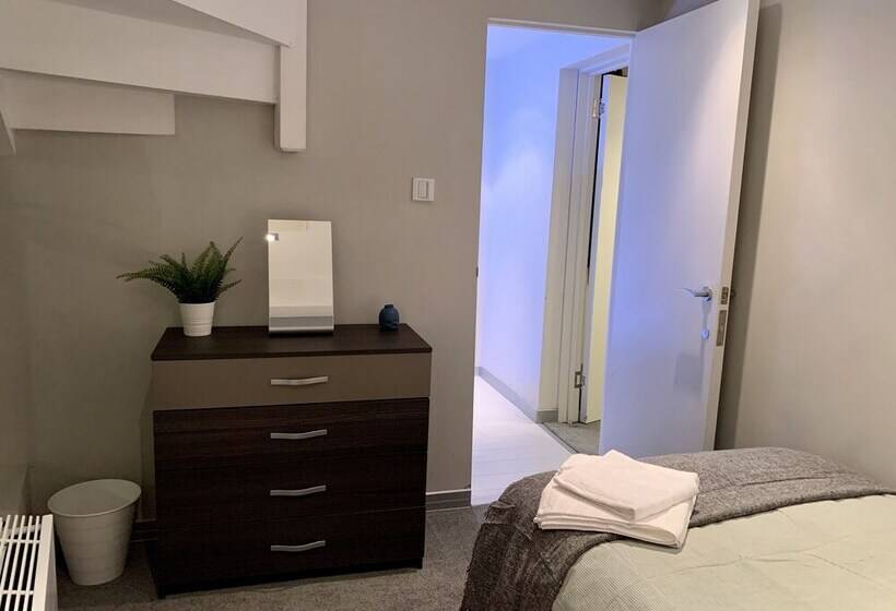 Richmond House By Staytor Accommodation