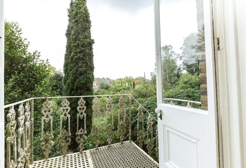 Spacious 1br Period Apartment Hampstead