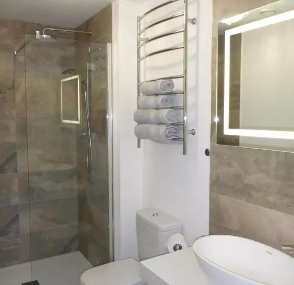 Stones Luxury B&b With Hot Tub And Self Contained Rooms