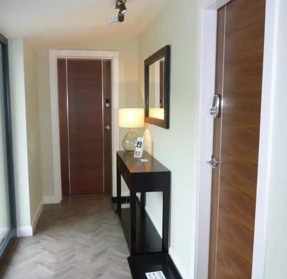 Stones Luxury B&b With Hot Tub And Self Contained Rooms