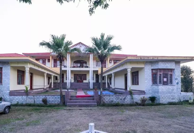 هتل Capital O Saloh Palace