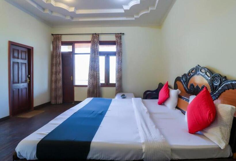 ホテル Capital O Saloh Palace