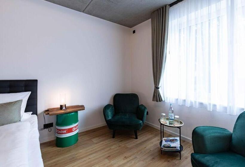 Отель Luttes Loft Boutique