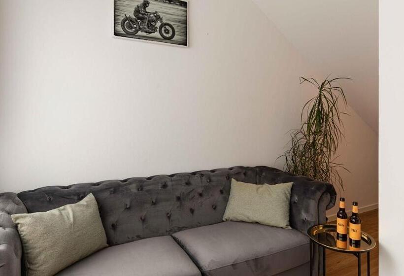 Отель Luttes Loft Boutique