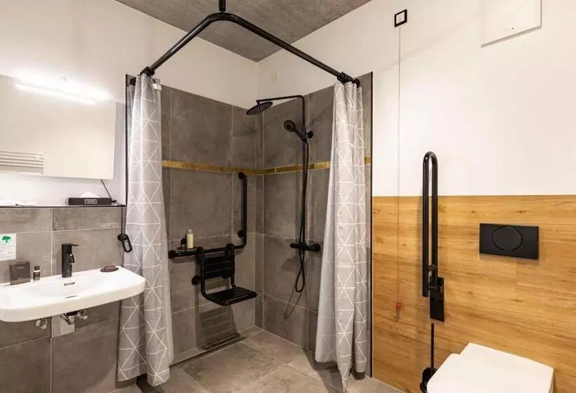 Hotelli Luttes Loft Boutique