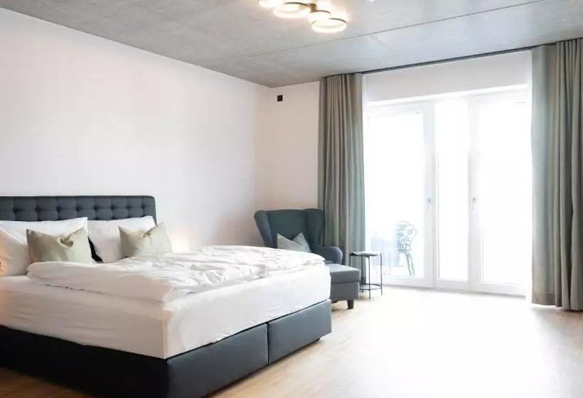 Hotelli Luttes Loft Boutique