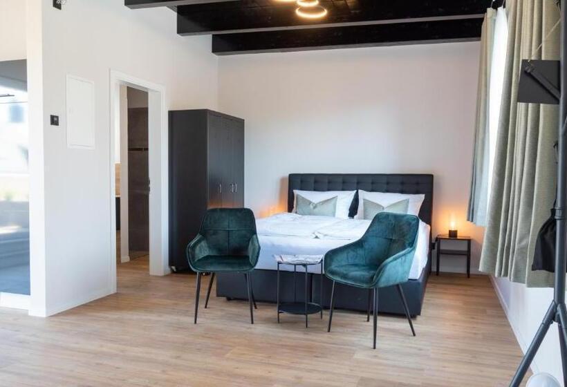 Отель Luttes Loft Boutique