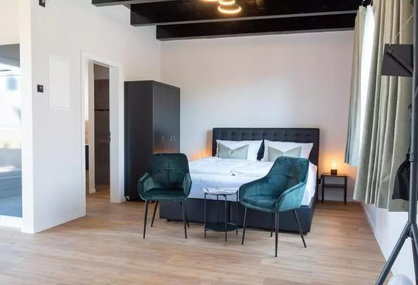 Hotelli Luttes Loft Boutique