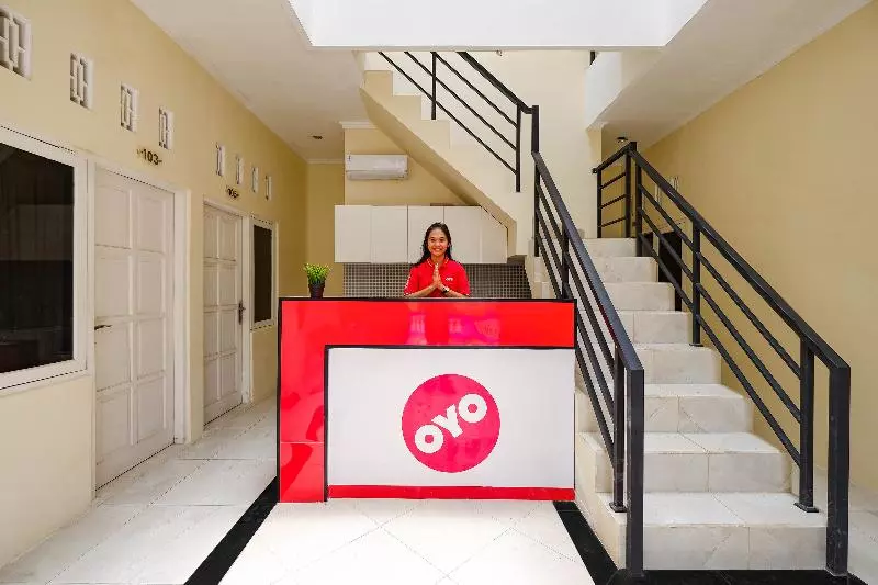 Hotelli Oyo 2856 Wisma Fortuna Syariah