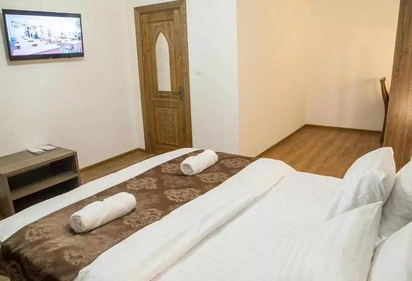 هتل Royal Bukhara