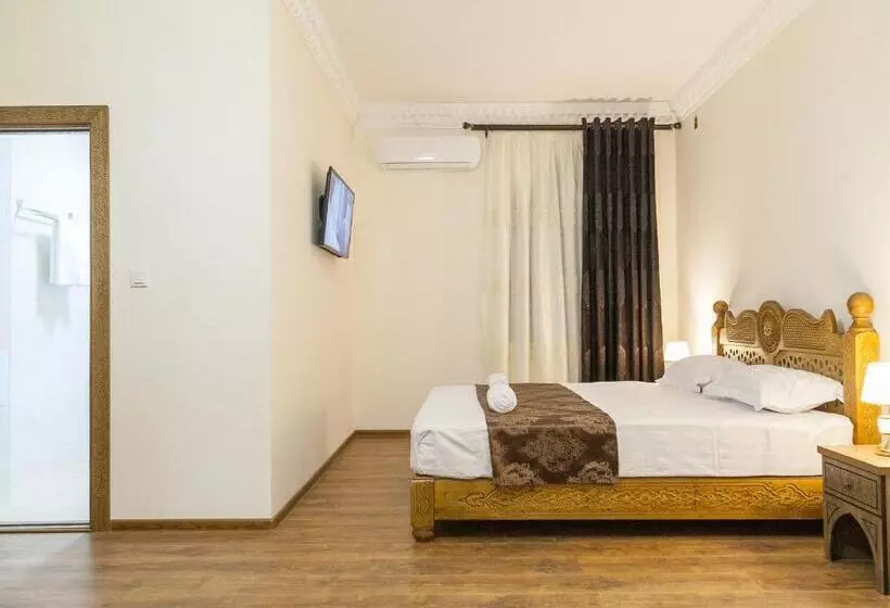 هتل Royal Bukhara