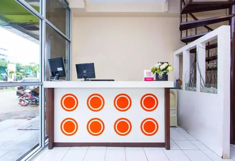 هتل Spot On 2589 Marina Residence