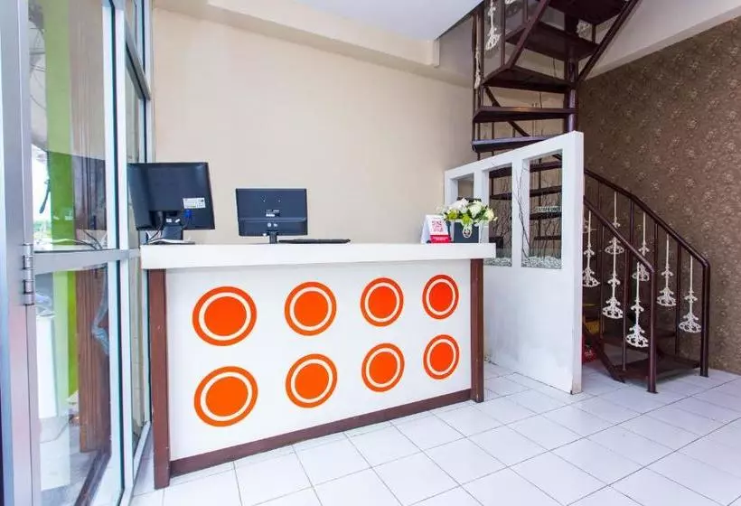 هتل Spot On 2589 Marina Residence