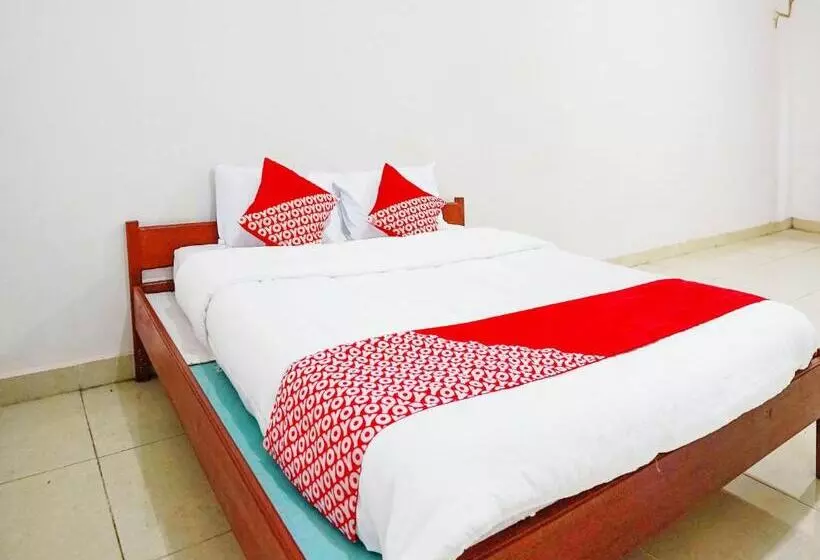 Hotelli Spot On 2820 Perdana Syariah