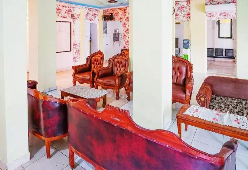 Hotelli Spot On 2820 Perdana Syariah