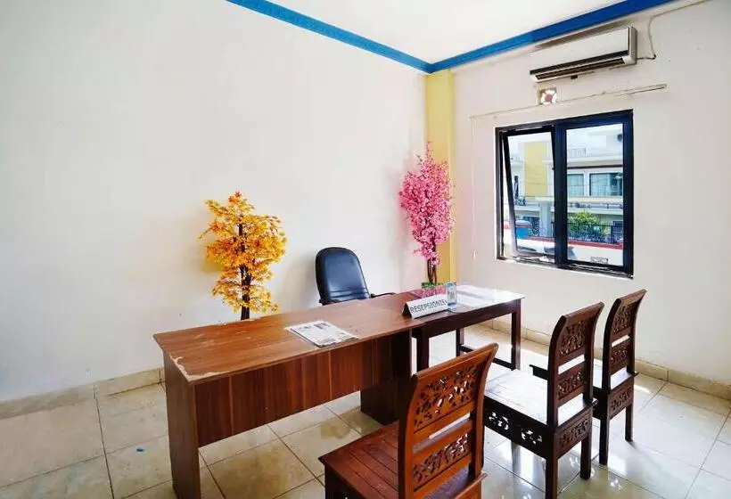 Hotelli Spot On 2820 Perdana Syariah