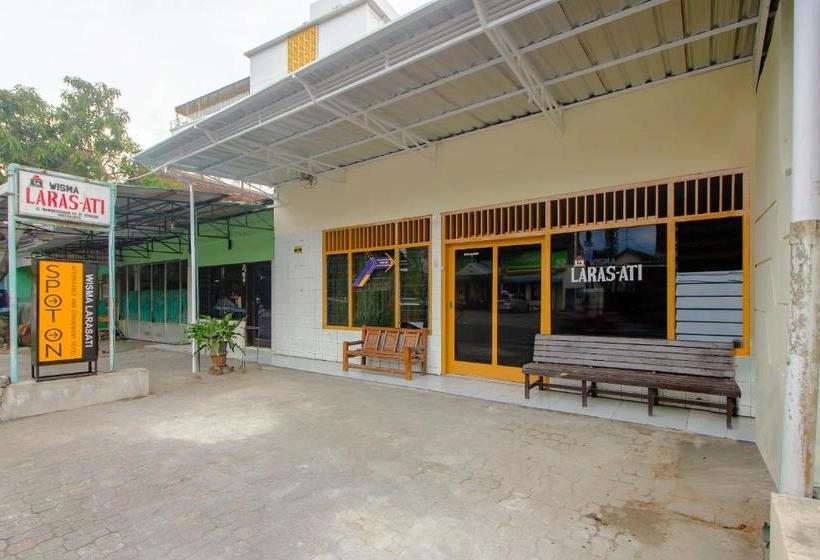 Hotel Spot On 2880 Wisma Larasati