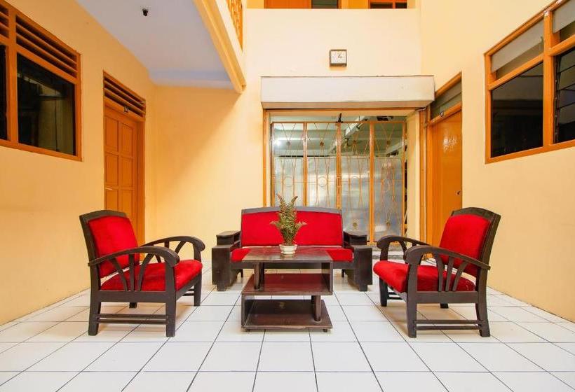 Hotel Spot On 2880 Wisma Larasati