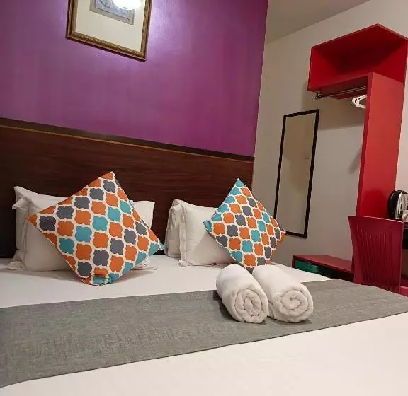 هتل Beautiful Marigold