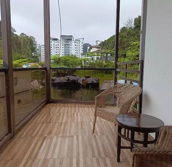 هتل Beautiful Marigold