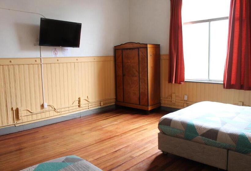 پانسیون Hostal Capricho De Carlitos