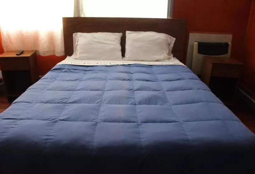ペンション Hostal Capricho De Carlitos