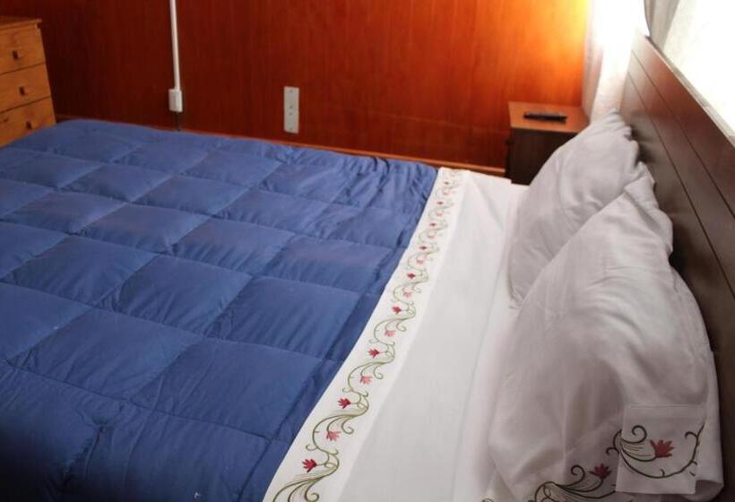 پانسیون Hostal Capricho De Carlitos