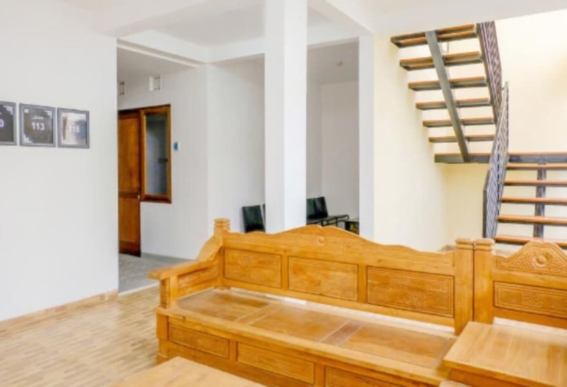 酒店 Omah Anin Boarding House