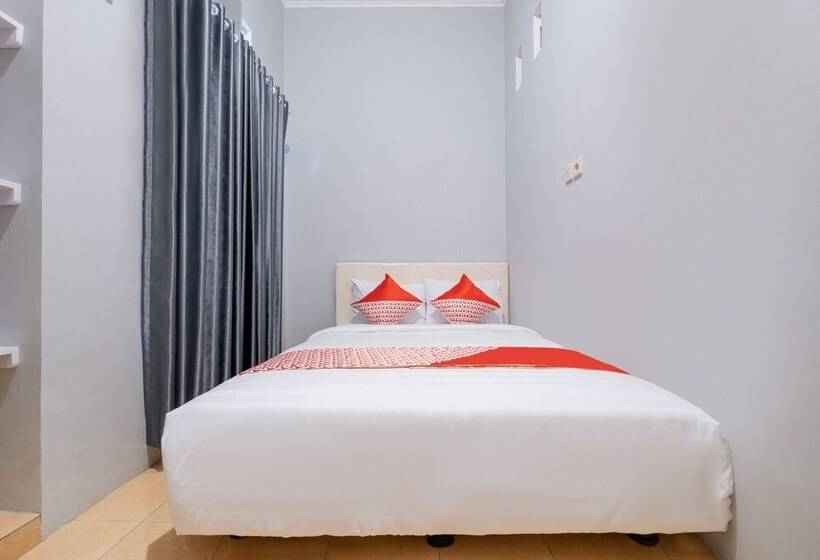 فندق Oyo 2727 Nareswari Residence