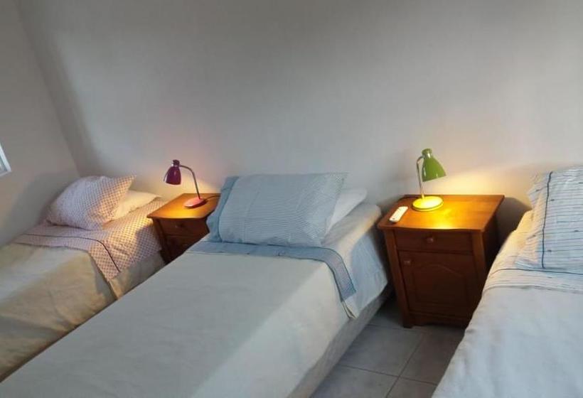 פנסיון Hostal Casa 95